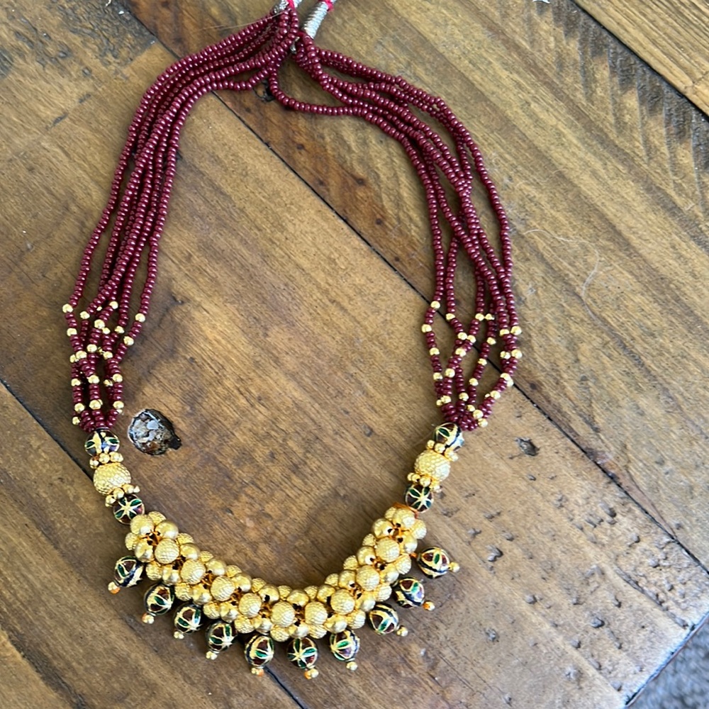 Vintage- Beautiful necklace from India